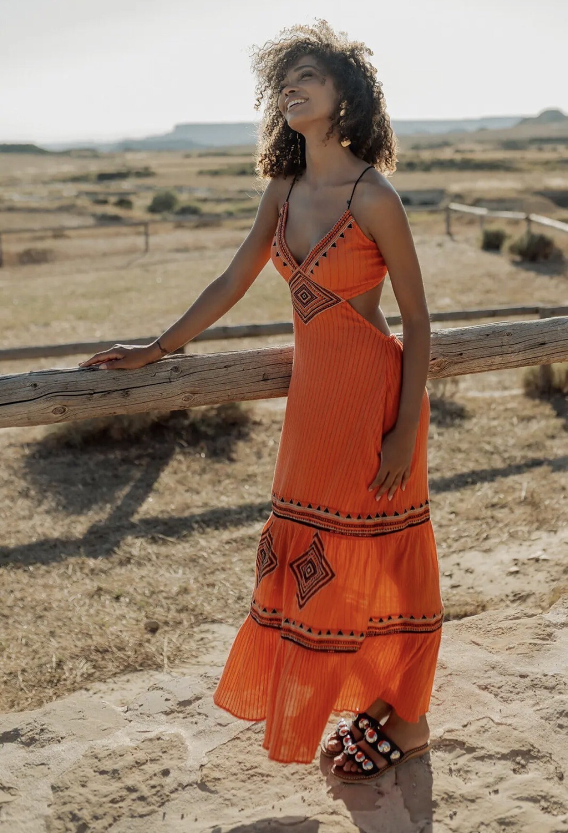 Vestido naranja bordado Lula - 2